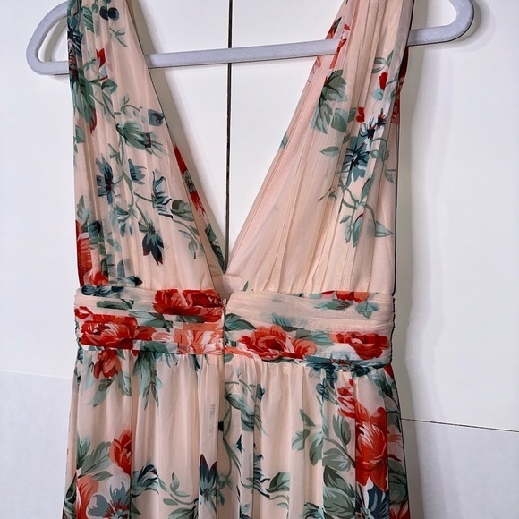 Lulu’s Garden Meandering Floral Maxi Dress - Picture 6 of 8